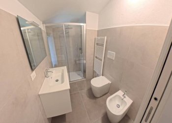Bagno - Appartamento via Venezia, 9, San Lazzaro di Savena - foto 20