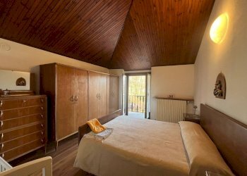 Camera da letto - Three-room apartment via Porto, Albosaggia - photo 11