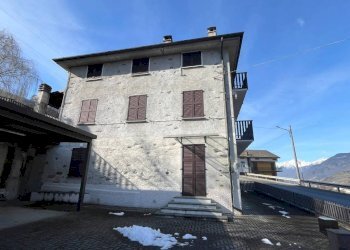 Facciata - Appartamento via Porto, Albosaggia - foto 3