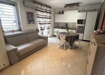 Salone - Two-room apartment via Vincenzo Amati, 34, Modugno - photo 3