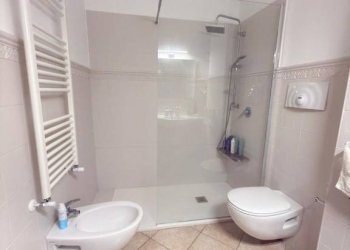 Bagno - Two-room apartment via Vincenzo Amati, 34, Modugno - photo 8