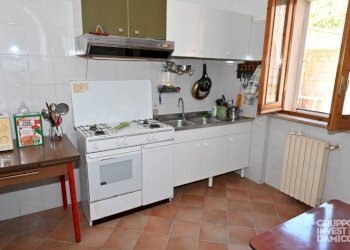 Cucina - Villa strada Raschiazappa Zona L, Martina Franca - foto 4