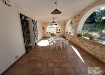 Veranda - Villa strada Raschiazappa Zona L, Martina Franca - foto 7