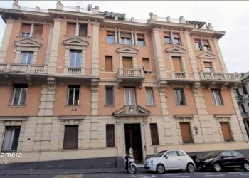 Facciata - Quadrilocale all'asta via Francesco Pozzo, 19, Genova (zona Albaro) - foto 2