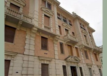 Facciata - Quadrilocale all'asta via Francesco Pozzo, 19, Genova (zona Albaro) - foto 7