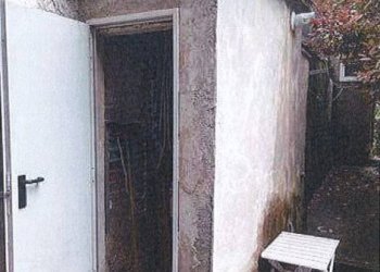 Facciata - Villa all'asta via alla Chiesa di Geminiano, 31, Genova (zona Bolzaneto) - foto 14