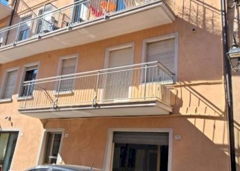 Facciata - Shop via Guglielmo Marconi, 32, Borgo San Dalmazzo - photo 2