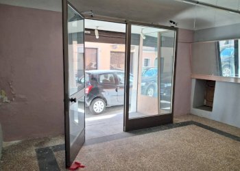 Ingresso - Shop via Guglielmo Marconi, 32, Borgo San Dalmazzo - photo 5