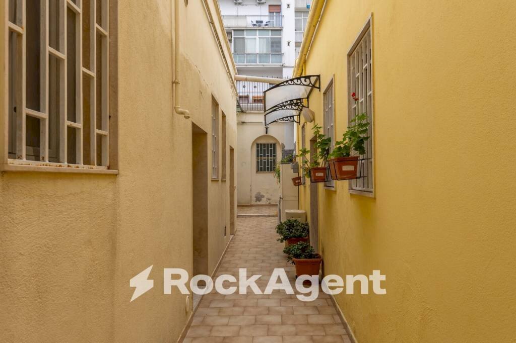 Cortile interno - Two-room apartment corso Cavour, 182, Bari - photo 3