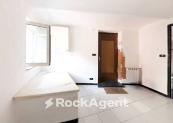 Cucina - Two-room apartment via Barabini di Teglia, 2, Genova (neighborhood Bolzaneto) - photo 3