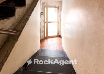 Scala - Two-room apartment via Barabini di Teglia, 2, Genova (neighborhood Bolzaneto) - photo 18