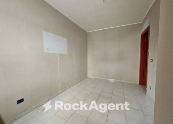 Camera da letto - Two-room apartment traversa Barlaam da Seminara, 52, Catanzaro - photo 11