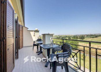 Terrazzo - Quadrilocale via di Marco Simone, 80, Guidonia Montecelio - foto 16