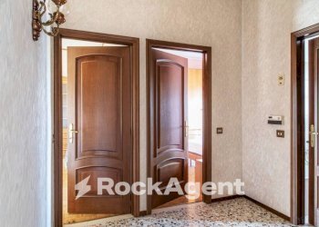 Disimpegno - Villa a Schiera viale Martiri della Libertà, 58, Mede - foto 15