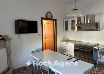 Cucina - Villa via delle Nazioni Unite 36, Alanno - photo 14