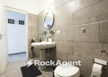 Bagno - Quadrilocale vico San Maria Ad Agnone, 18, Napoli - foto 21