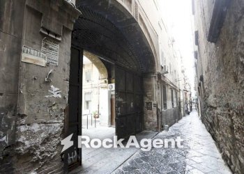 Zona - Quadrilocale vico San Maria Ad Agnone, 18, Napoli - foto 30