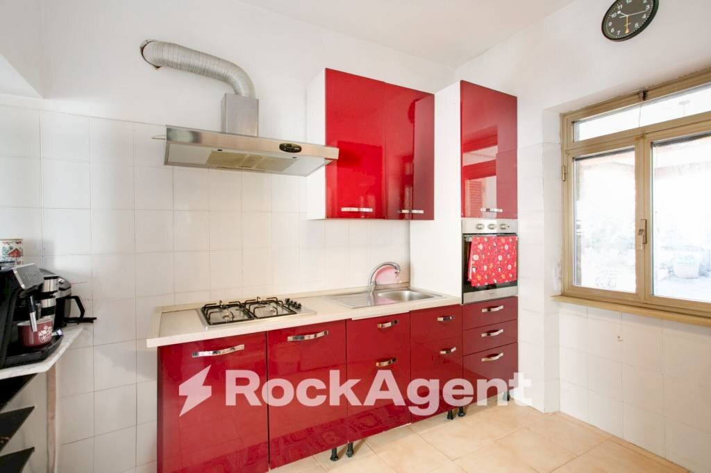 Cucina - Villa via Palermo, 8, Fiano Romano - photo 2