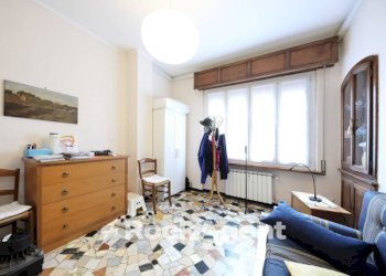 Camera da letto - Bilocale piazza Marconi, 9, Mombaruzzo - foto 12