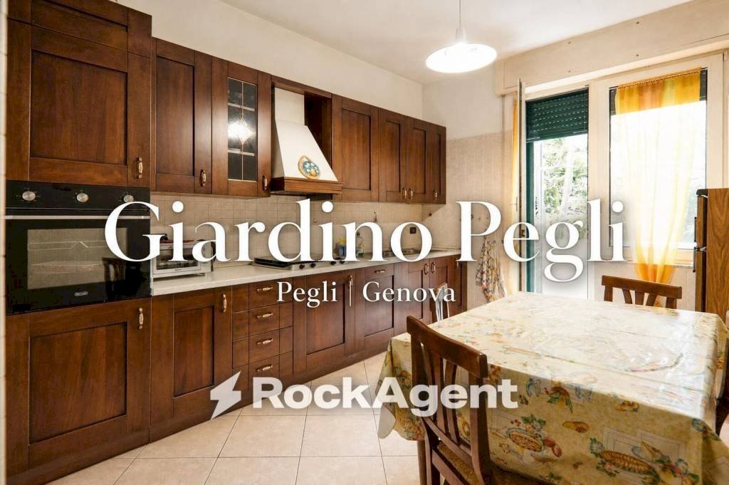 Cucina - Trilocale via Antica Romana di Pegli, 7, Genova (zona Pegli) - foto 1