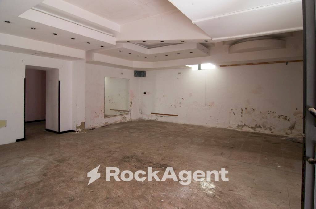 Magazzino - Warehouse via Arpi, 152, Foggia - photo 3