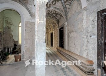 Interno palazzo - Stable - Palace Località Morruzze, 14, Baschi - photo 14
