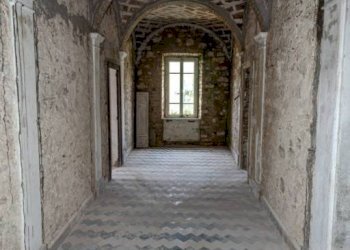 Interno palazzo - Stable - Palace Località Morruzze, 14, Baschi - photo 20