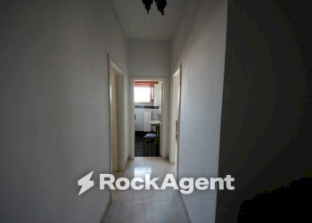 Corridoio - Villa via Cristoforo Colombo, 30, Spongano - foto 15