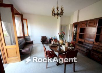 Salone - Villa via Cristoforo Colombo, 30, Spongano - foto 22