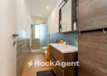 Bagno - Three-room apartment via Fratelli Bandiera, 80, Gravina di Catania - photo 30
