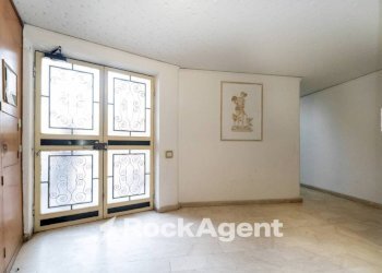 Stanza non arredata - Three-room apartment via Fratelli Bandiera, 80, Gravina di Catania - photo 35