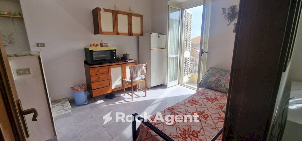 Cucina - Two-room apartment via Vincenzo D'Amato, 62, Catanzaro - photo 3