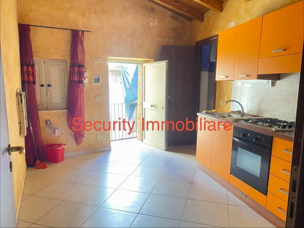 Cucina - Casa indipendente via Marsala, Sciacca - foto 3