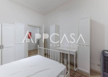 Camera da letto - Three-room apartment viale Bruno Buozzi, Roma - photo 8