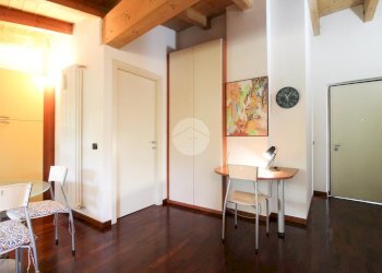 One-room apartment Via Monsignor Luigi Martini, Milano (neighborhood Affori) - photo 11
