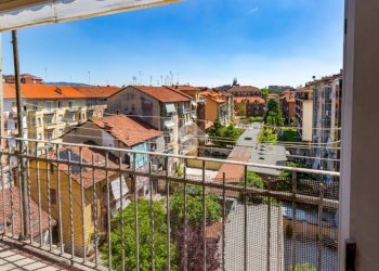 Three-room apartment Piazza Gian Pietro Chironi, Torino (neighborhood Parella) - photo 15