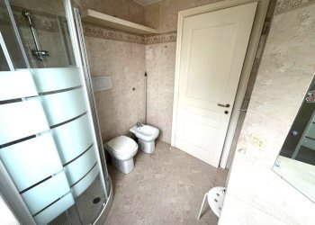 Three-room apartment va raffaele capelli, Roma - photo 12