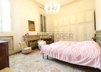 18_Letto.jpg - Appartamento Via Madonna della Pioppa 25, Bondeno - foto 18