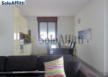 soggiorno con cucina a vista - Two-room apartment Via Pallavicini 102, Desio - photo 3