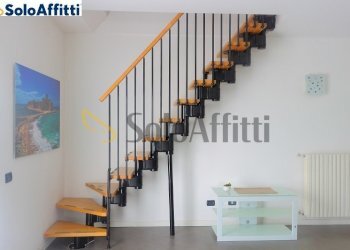 scale interne - Two-room apartment Via Pallavicini 102, Desio - photo 16