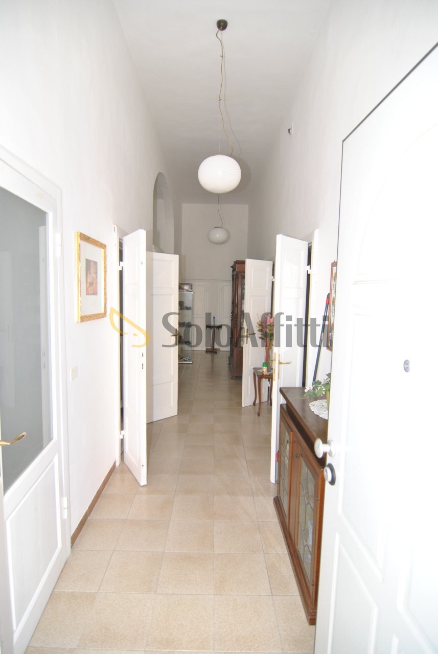 INGRESSO NEL CORRIDOIO.jpg - Apartment Via Giuseppe Maria Terreni 55, Livorno - photo 2