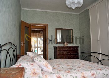 CAMERA DA LETTO 2 - Three-room apartment Via Vercelli 5, Settimo Torinese - photo 2