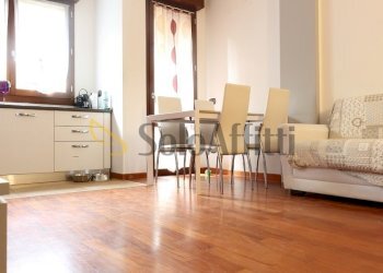 Soggiorno con cucina a vista - Two-room apartment viale Sant'aquilino, Varedo - photo 5