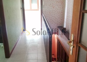 corridoio.jpg - Three-room apartment Via Serra 13, Buttigliera d'Asti - photo 4