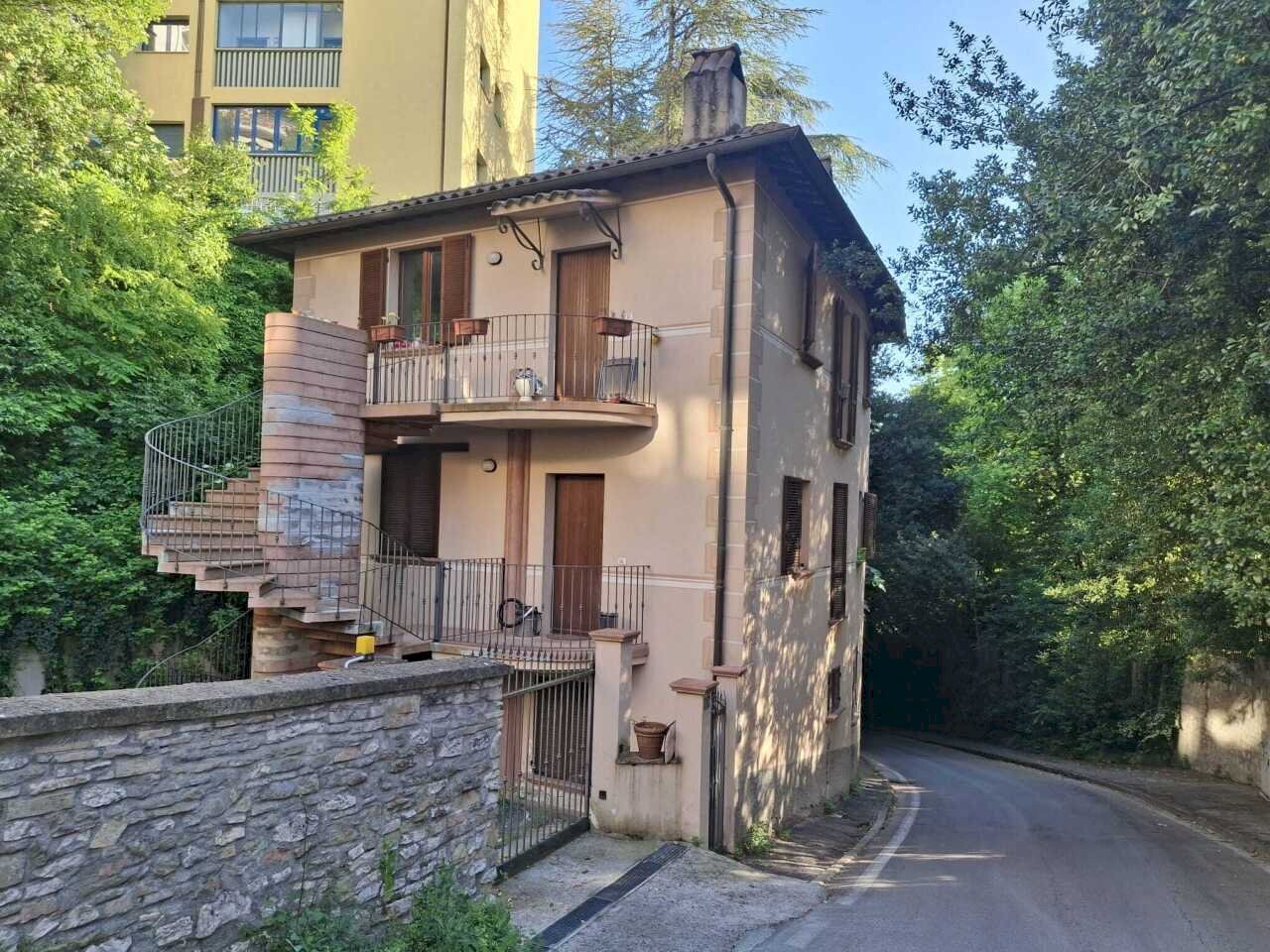 WhatsApp Image 2026-05-14 at 11.47.50 (4).jpg - Three-room apartment Via del Cavallaccio 8, Perugia - photo 1