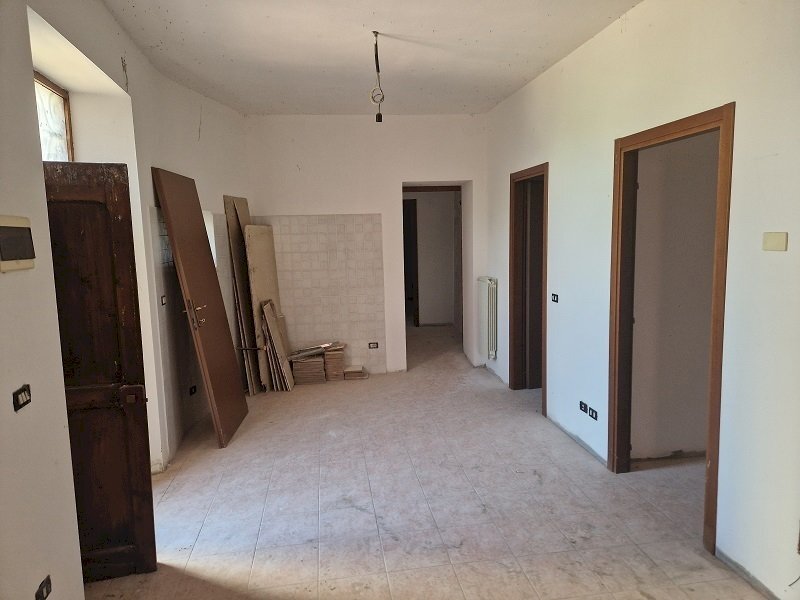 zona giorno - Four-room apartment Via Piervisani 1, Perugia - photo 3