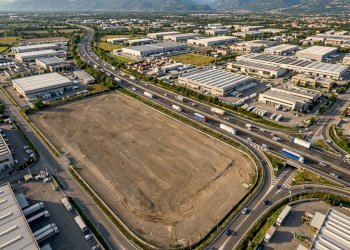 Nano Banana 2 - Ultra realistic aerial drone photo - Building land Santo Stefano di Magra - photo 1