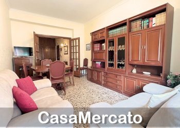 b6.jpg - Four-room apartment Via Orazio, Albano Laziale - photo 5