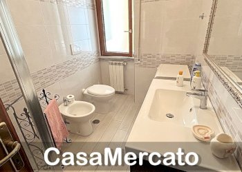 s6.jpg - Four-room apartment Via Orazio, Albano Laziale - photo 25
