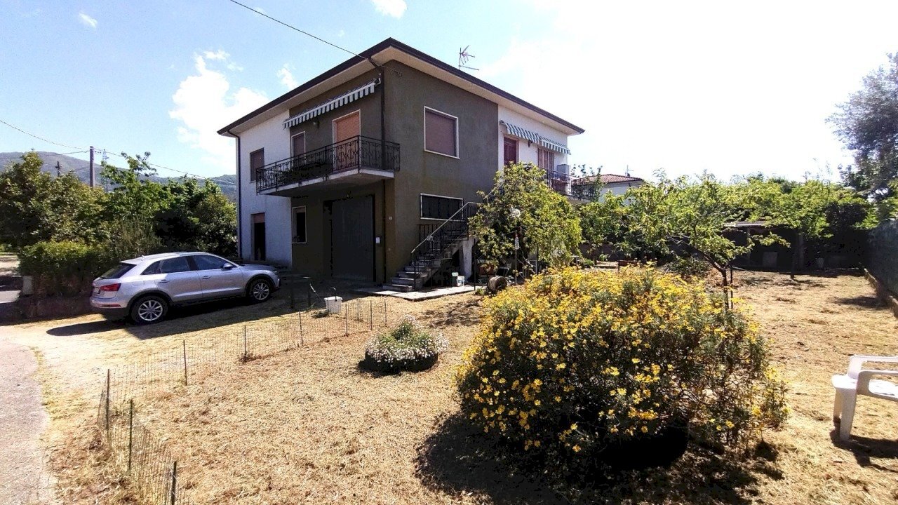 7937323d-7b5c-4857-a231-34f8e3a95171.jpg - Casa indipendente Via della Pace 52, Castelnuovo Magra - foto 3